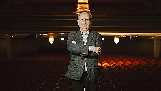 «La imagen del productor teatral que solo pone dinero se ha terminado»