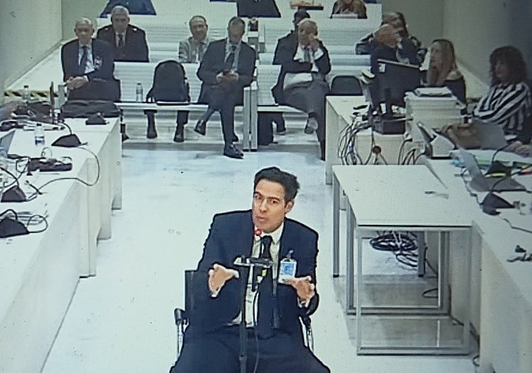 Un notario valida el acta que incrimina al exministro del Interior en 'Kitchen'