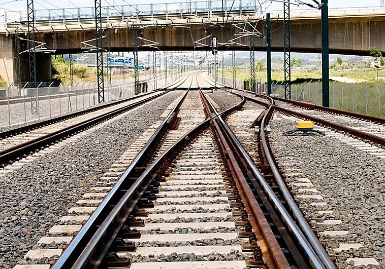 Un hombre muere atropellado por un tren en Ciudad Real mientras trabajaba en las vías