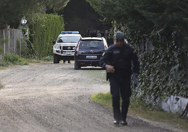 La Guardia Civil concluye el registro del sótano del investigado por la muerte de Esther López tras más de quince horas
