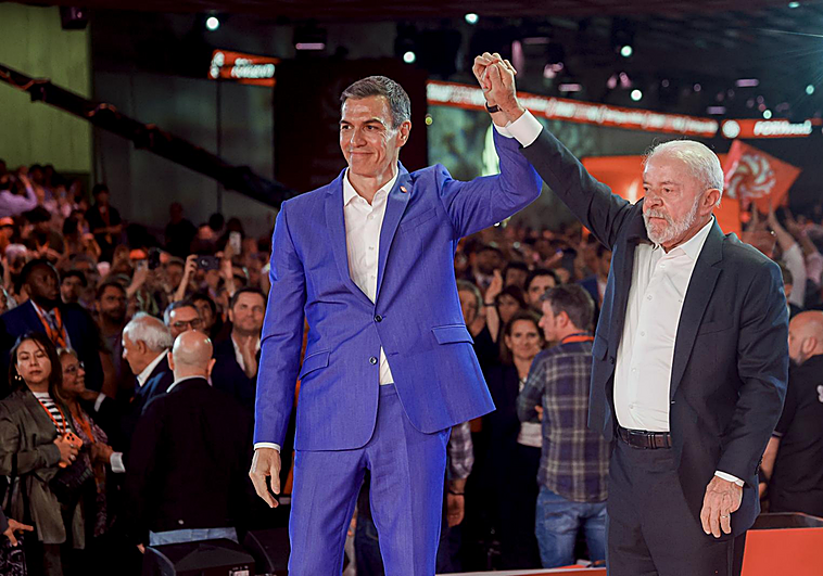 Sánchez reclama recuperar el «orgullo» de la izquierda «y que la vergüenza cambie de lado»