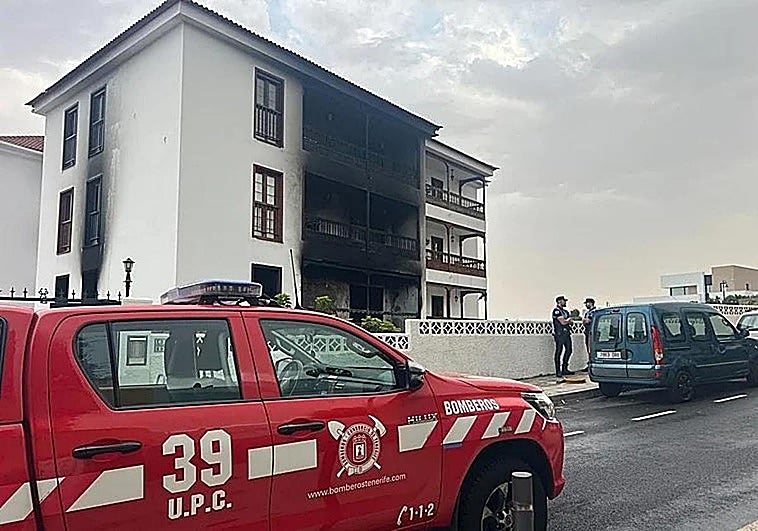 Una mujer fallecida y siete heridos tras el incendio de una vivienda en Tenerife