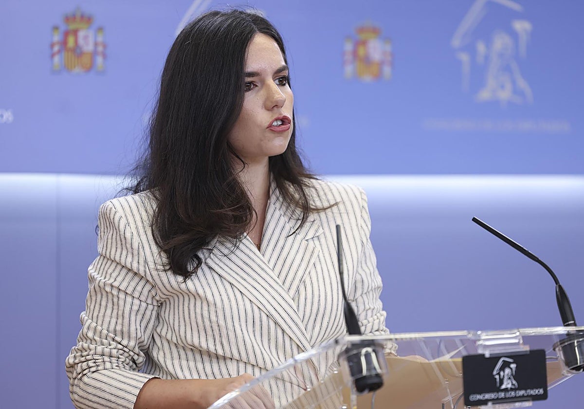 Vox amenaza con consecuencias si el PP no acata Â«la prioridad nacionalÂ» frente a los inmigrantes