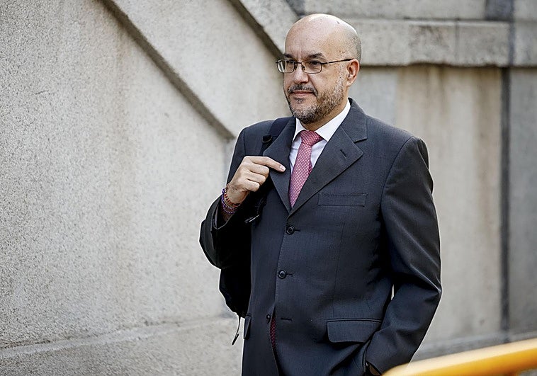 El exjefe de gabinete de Montero dice que Koldo le insistió «varias veces» en que se reuniese con Aldama