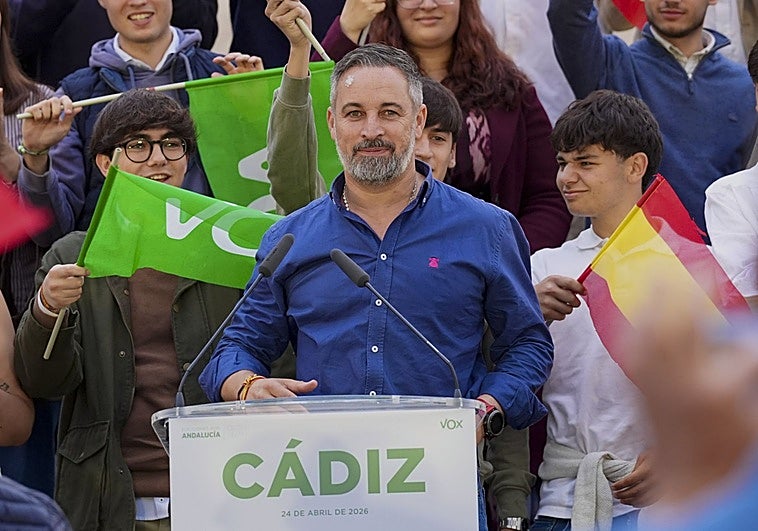 Abascal llama «mierda» a Pedro Sánchez y «rata» a Marlaska
