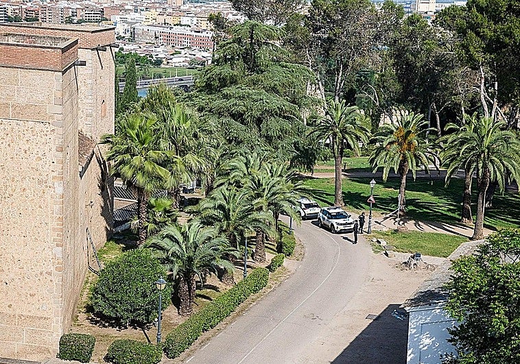 Una escalera, una maza y dos motos de cross para llevarse el 'Tesoro de Villanueva' en Badajoz