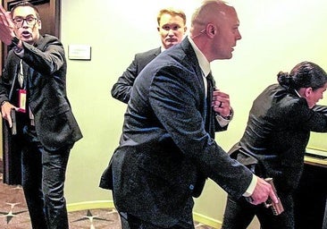 Trump ara seçimlere geri dönmek için saldırıdan yararlanmaya çalışıyor