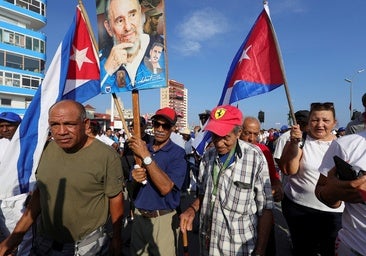 Washington endurece las sanciones a Cuba con bloqueos de divisas y viajes a quien negocie con el régimen