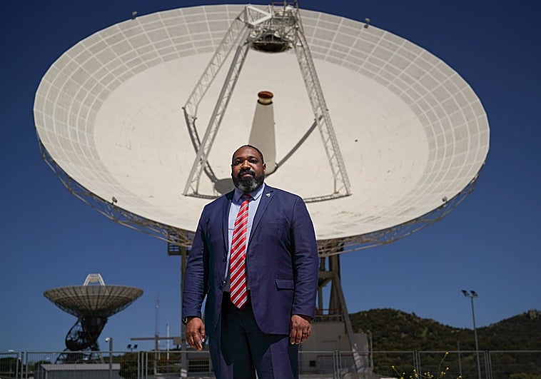 «Para los astronautas nosotros somos como su ‘smartphone’»