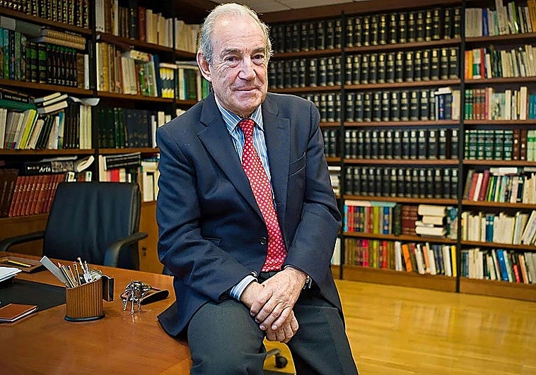 Muere Carlos Garaikoetxea, el primer lehendakari de la época moderna