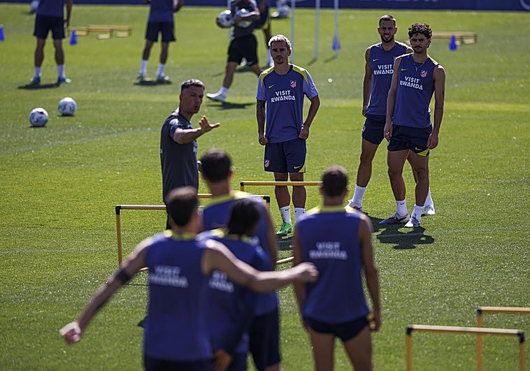El Atlético desafía lo imposible en Londres