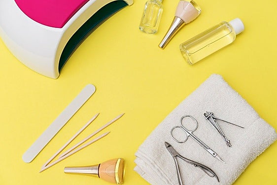 Los mejores kits de uñas semipermanentes para hacerte una manicura profesional en casa