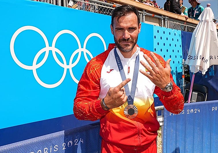 El independentismo boicotea al medallista olímpico Saul Craviotto como pregonero en Lérida