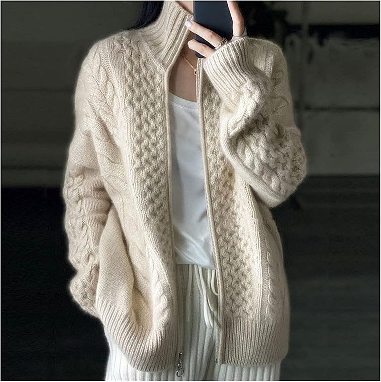 No te pierdas estos jerseys y chaquetas de cachemir con tacto suave y gustoso
