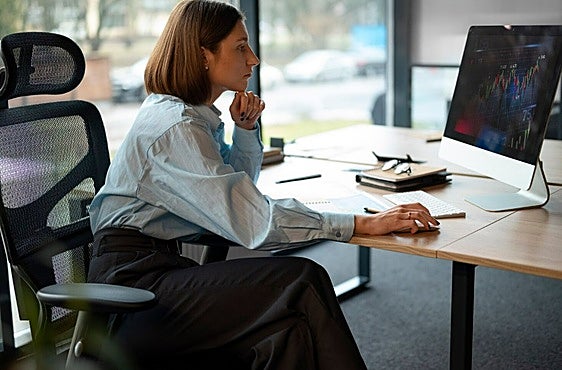 Estas sillas ergonómicas alivian el dolor lumbar y mejoran la postura