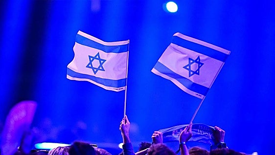 Hits, Intervisión, promociones pagadas y la revolución portuguesa; el show y la política se cruzan en Eurovisión