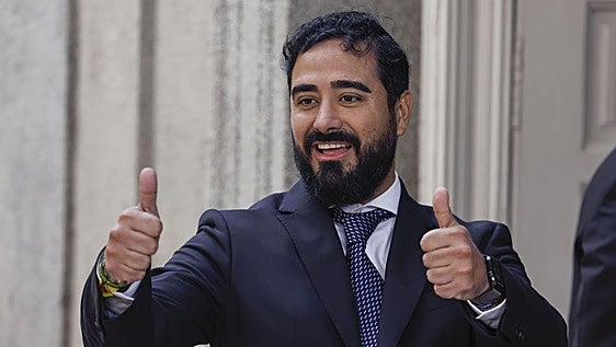 La Eurocámara suspende la inmunidad parlamentaria de Alvise Pérez para ser investigado por financiación ilegal