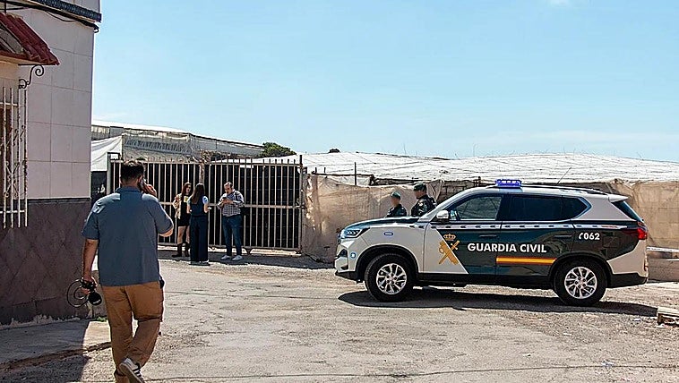«Voy a matarte»: el investigado por el doble crimen de El Ejido apuñaló a su mujer dos días antes