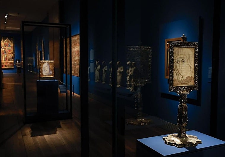 El Prado explora la huella italiana en el gótico español con una gran muestra compuesta por 102 obras