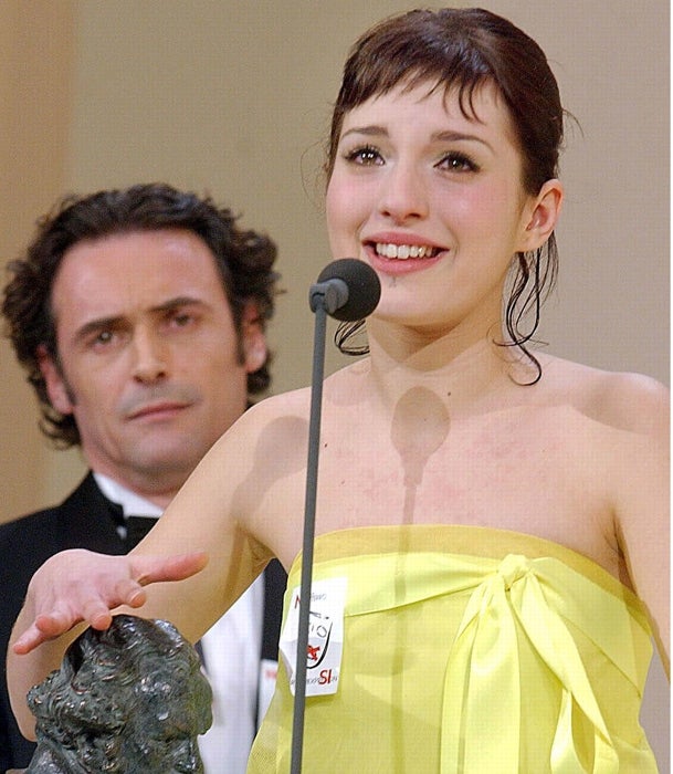 María Valverde ganó el Goya a actriz revelación en 2004 con 'La flaqueza del bolchevique'.
