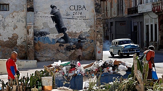 Cuba mira al futuro con resignación: «Nada cambiará mientras los Castro muevan los hilos»
