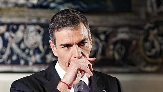 El CIS de Tezanos, previo a la imputación de Zapatero, eleva la distancia entre el PSOE y el PP a 11 puntos