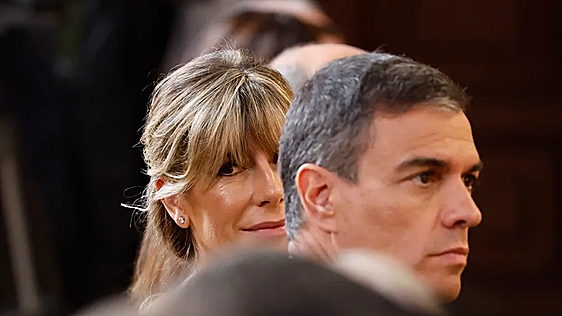 La Cámara fiscalizadora de Madrid halla 11 pagos por 123.000 euros para el 'software' de Begoña Gómez