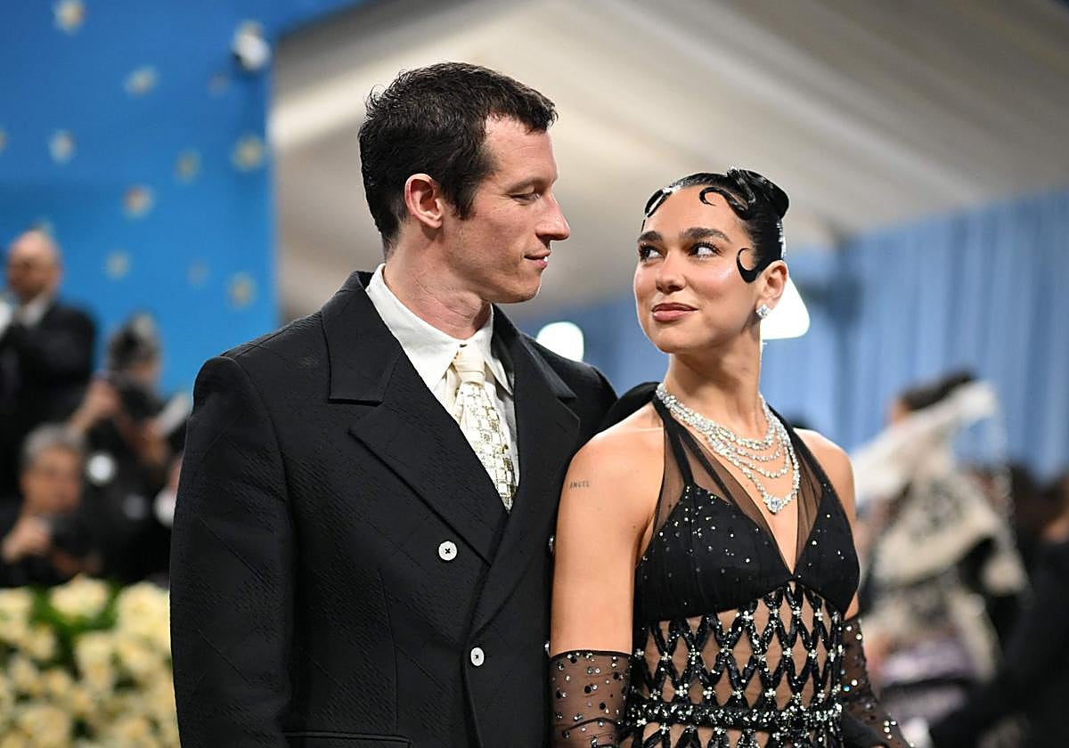 dua-lipa-and-callum-turner-intimate-wedding-in-london-todoalicante
