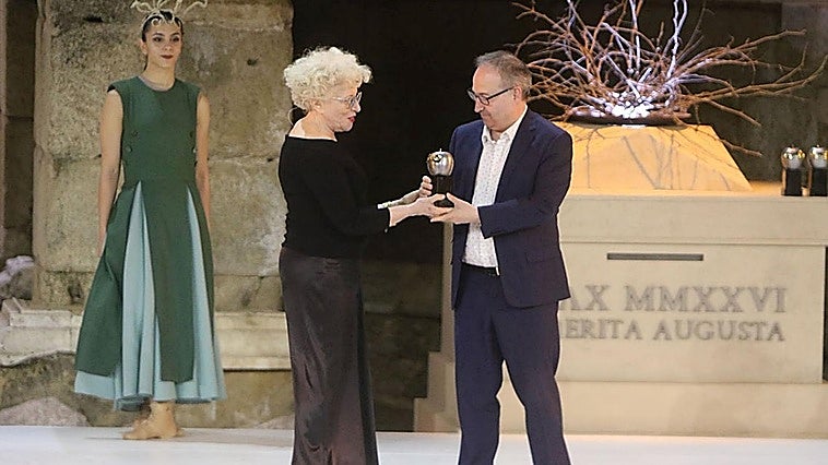 Jesús Cimarro, en los Premios Max: «La cultura no es lujo; es una necesidad como la vivienda o la sanidad»