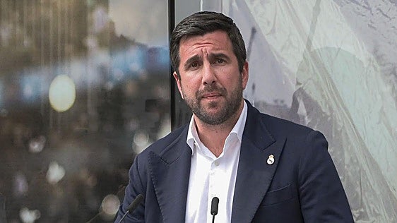 Enrique Riquelme elige a Raúl como director deportivo para el Real Madrid