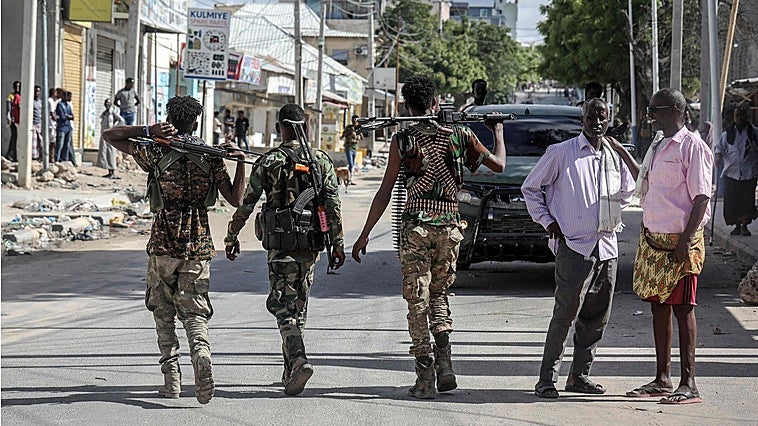 Somalia se hunde de nuevo en una ola de violencia entre el Gobierno y la oposición
