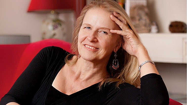 Cornelia Funke: «La IA no es peor que nosotros, no debemos temerla»