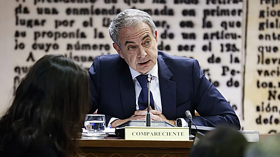 Zapatero pide al juez aplazar sus explicaciones sobre las joyas pero mantener la comparecencia sobre 'Plus Ultra'