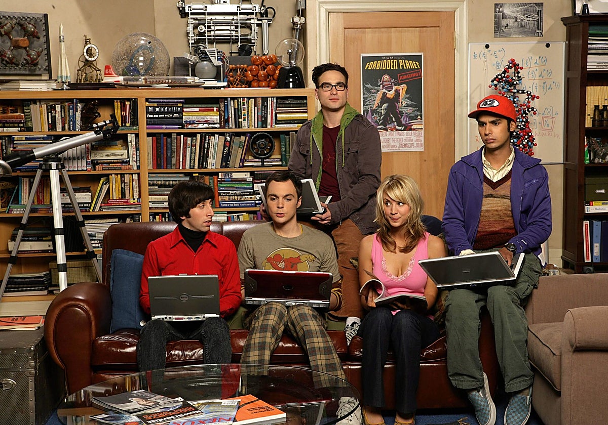 Muere James Burrows, creador de series como Friends y The Big Bang Theory