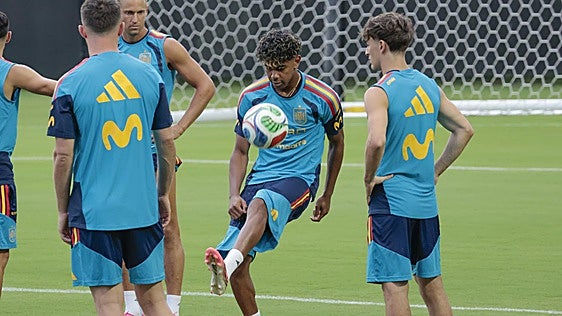 Así prepara España su partido en altura: el rendimiento cae un 5% y ojo a los disparos lejanos porque el balón se mueve distinto