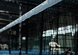 Las mejores palas de pádel para niveles intermedios con control y potencia
