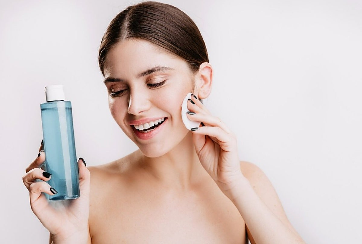 Los mejores bálsamos limpiadores en aceite para retirar maquillaje sin frotar