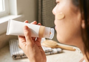 Los mejores protectores solares faciales con color para uso diario