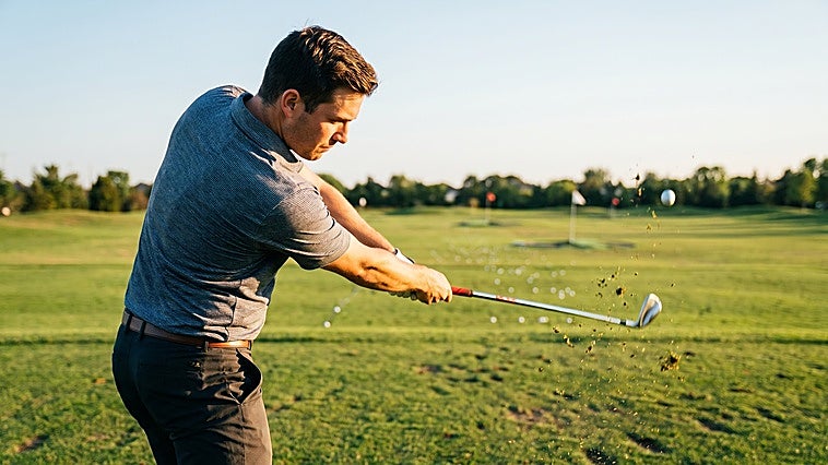 Si vas a iniciarte en el mundo del golf, prueba estos juegos de palos