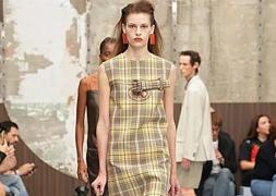 Max Mara y su sensualidad felina frente a la geometría de Marni: lo mejor de la tercera jornada de la Semana de la Moda de Milán