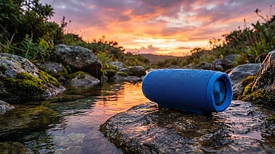 Los mejores altavoces Bluetooth portátiles resistentes al agua para exteriores