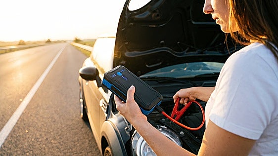 Los mejores arrancadores de batería portátiles para no quedarte nunca tirado con tu coche