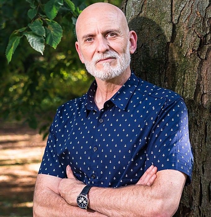El escritor Alejandro Palomas, autor de 'Casa'