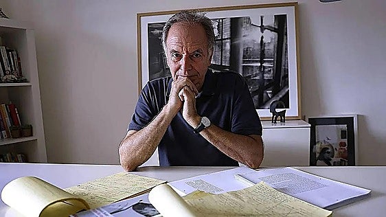 Antonio Soler gana el Premio Espasa de Ensayo con una revisión de los escritores de la Generación del 50