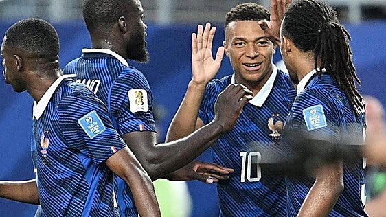 Vídeo resumen y goles del Paraguay-Francia (0-1)