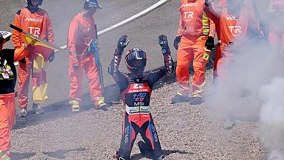Iván Ortola encabeza el triplete español en Moto2