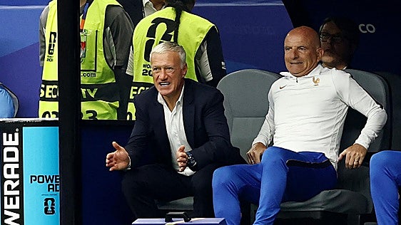 Deschamps estalla tras caer ante España: «¿El árbitro estaba a la altura de una semifinal de un Mundial?»