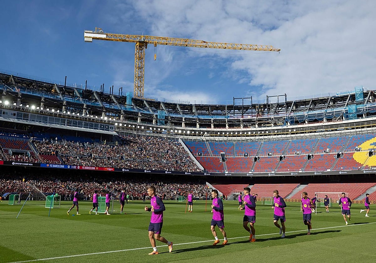 Muere un trabajador en el primer accidente mortal en las obras del nuevo Camp Nou