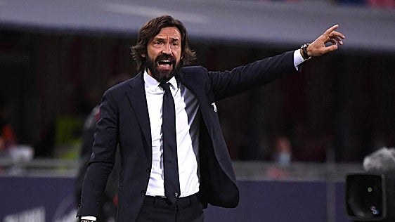 Pirlo se queda fuera de juego e Italia vuelve a la casilla de salida