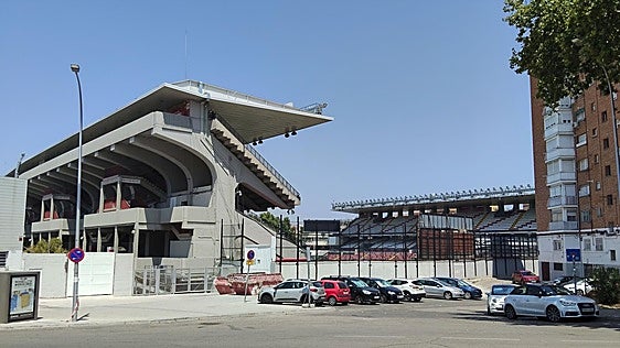 El pulso por el estadio de Vallecas se recrudece y la Comunidad denuncia al Rayo